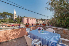Narcis Central Apartment with Sea & City Views
